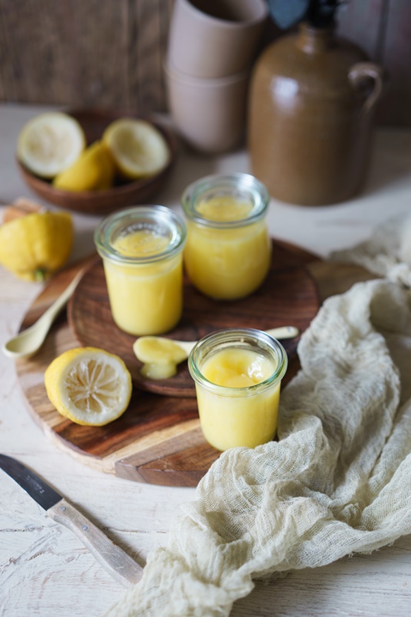 Rezept für fruchtigen Lemon Curd zum selber kochen