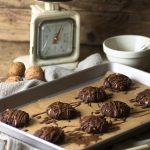 Schokoladen-Walnuss-Kekse - Double-Chocolate-Walnut-Cookies