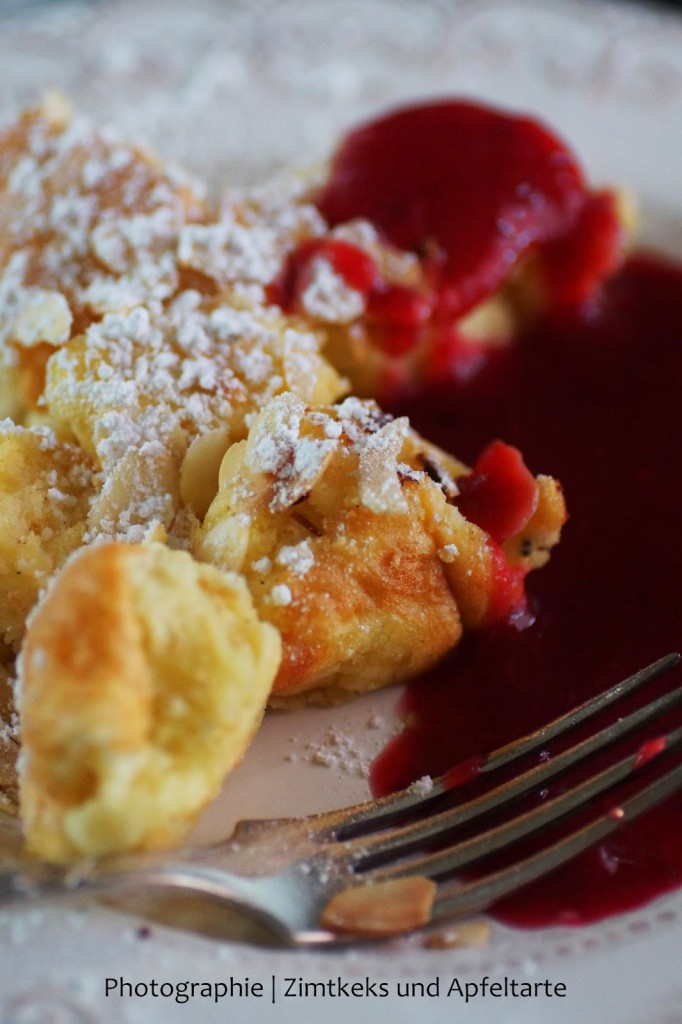 Super einfach und lecker: Kaiserschmarrn mit Zwetschgenröster