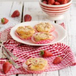 Erdbeer-Cheesecake-Muffins mit Streuseln