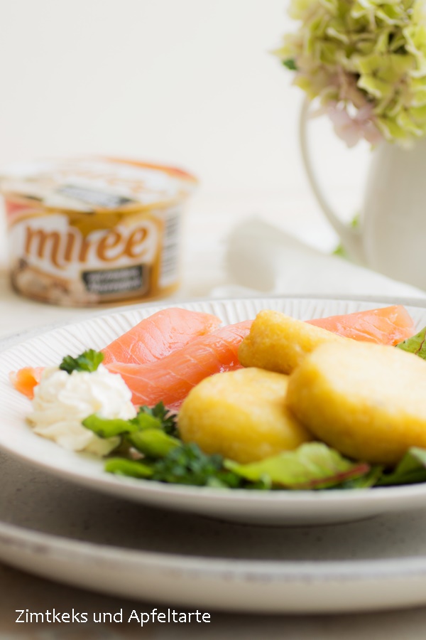 Fluffig gefüllte Kartoffeltaschen mit Lachs und Meerrettich-Frischkäse ...