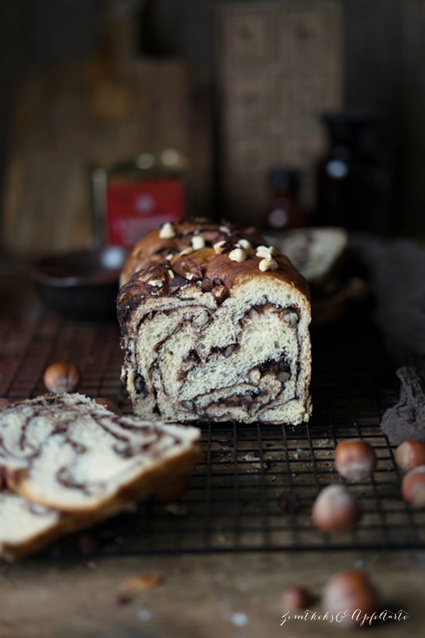 Schokoladen-Babka mit Haselnüssen - ZimtkeksundApfeltarte.com