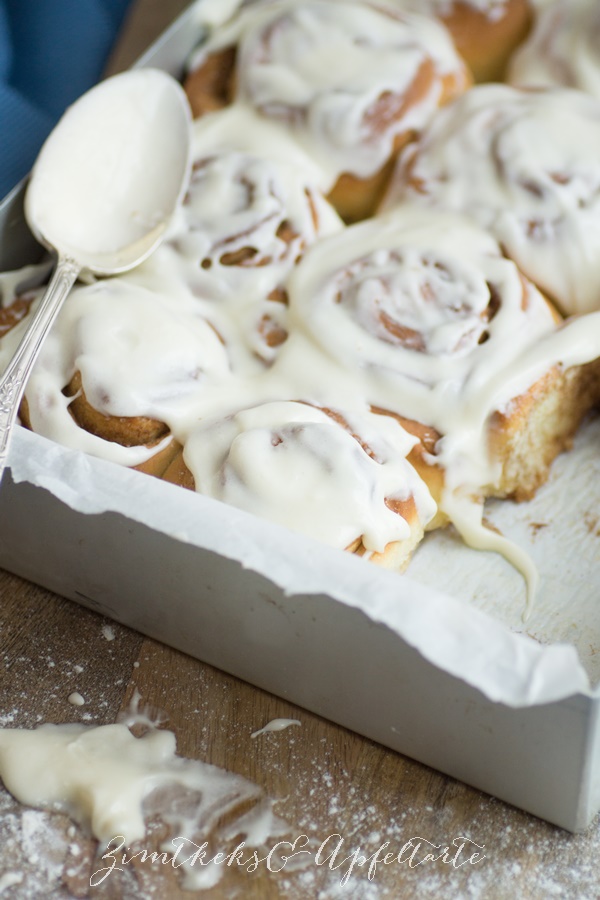CinnamonRolls fluffige und einfache HefeZimtSchnecken