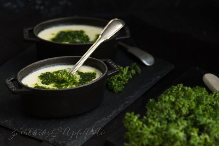 PetersilienwurzelCremesuppe Zimtkeks und Apfeltarte