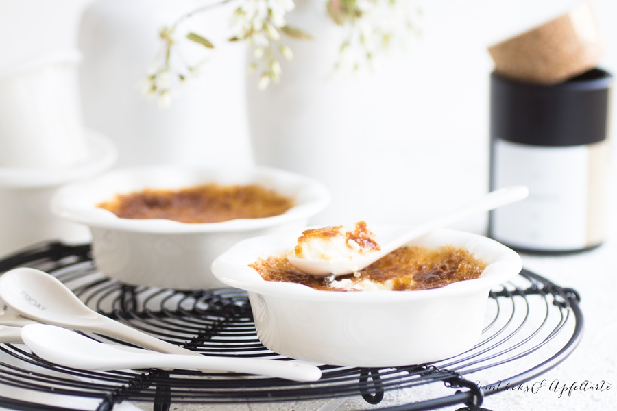 Crème Brûlée mit Tonkabohne einfaches Rezept von ZimtkeksundApfeltarte
