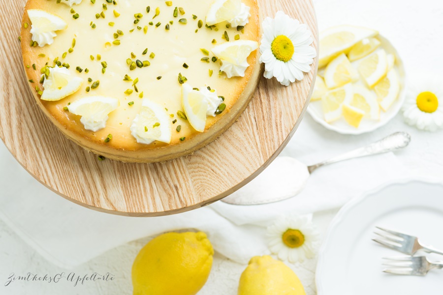 Super einfach und lecker Zitronen-Cheesecake mit weißer Schokolade