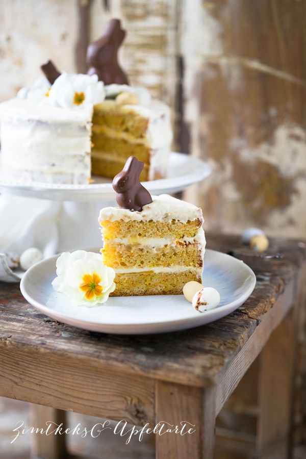 Lecker und einfach: Rübli-Eierlikör-Torte - Karottenkuchen mit Eierlikörsahne