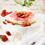 Marmorierter Strawberry Cheesecake low carb - Erdbeer-Cheesecake