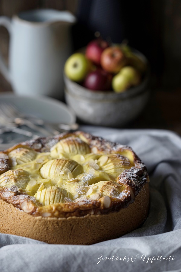 Köstlich backen mit Äpfeln - Andrea Natschke-Hofmann - ZimtkeksundApfeltarte.com