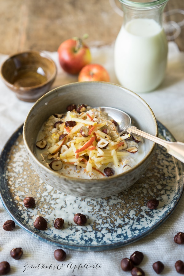 Köstlich backen mit Äpfeln - Andrea Natschke-Hofmann - ZimtkeksundApfeltarte.com -Bircher Müsli