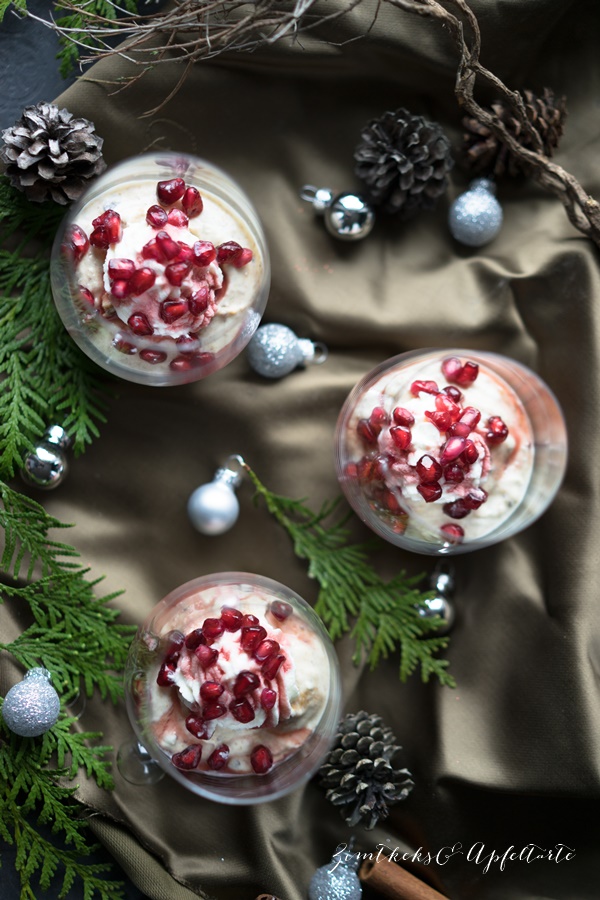 Lebkuchen Orangen Creme Mit Granatapfel Kernen Zimtkeks Und Apfeltarte