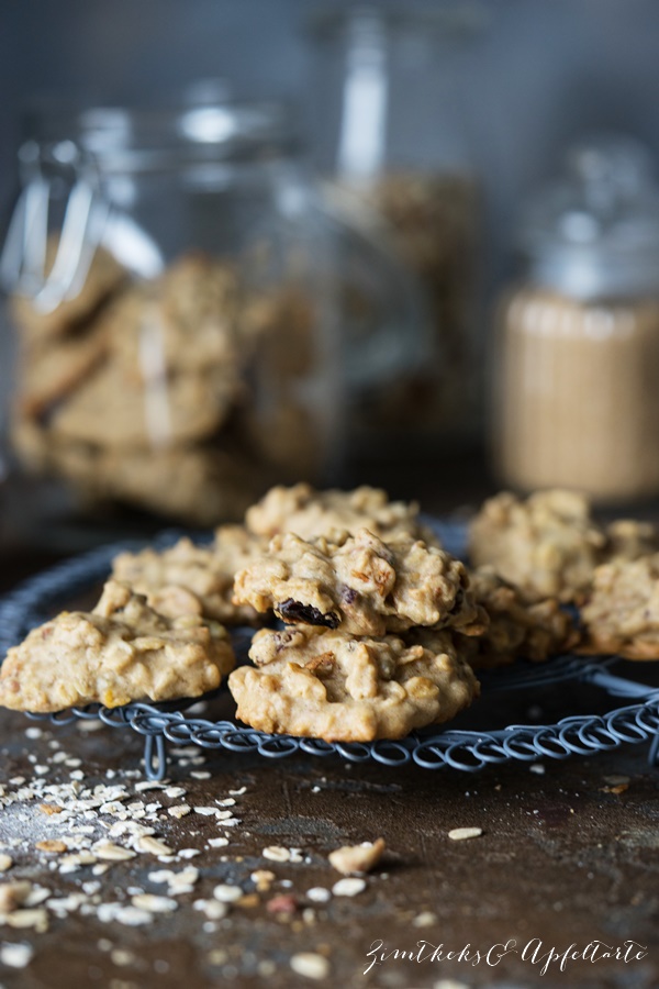Vegane, super easy Müsli Cookies Zimtkeks und Apfeltarte