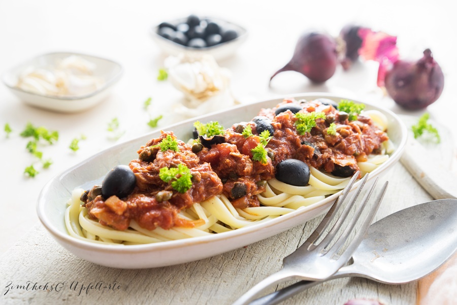 Pasta alla Puttanesca mit Thunfisch