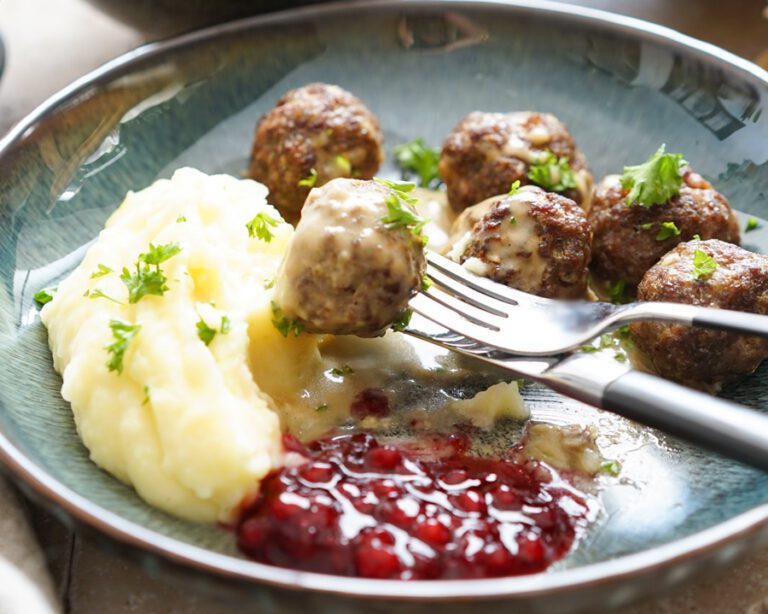 Einfaches Rezept für Schwedische Köttbullar - noch besser als bei IKEA