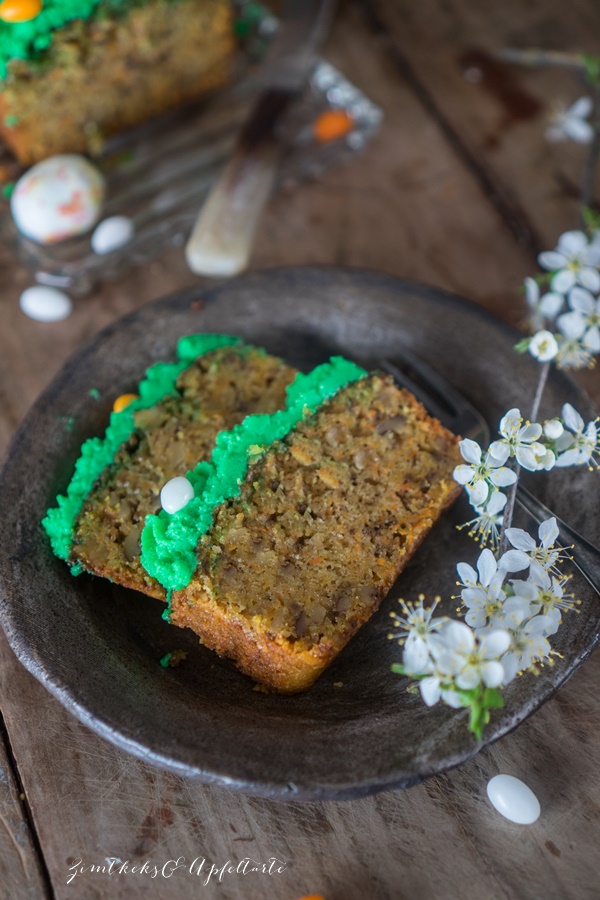 Leckeres Rezept für saftiger Rüblikuchen - Carrot-Cake - mit Mascarpone-Topping