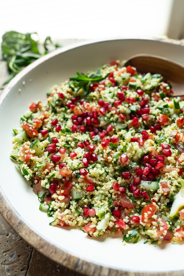 Lecker und einfach: Tabouleh Salat, als Grillbeilage. Toller Sommersalat