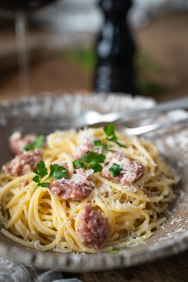 Rezept für Spaghetti mit Salsiccia Carbonara