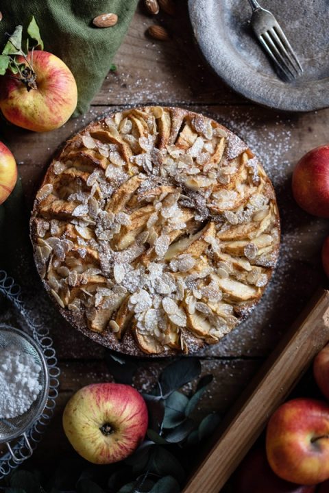 Rezept Apfel-Mandelkuchen-mit-Apfelmus-laktosefrei