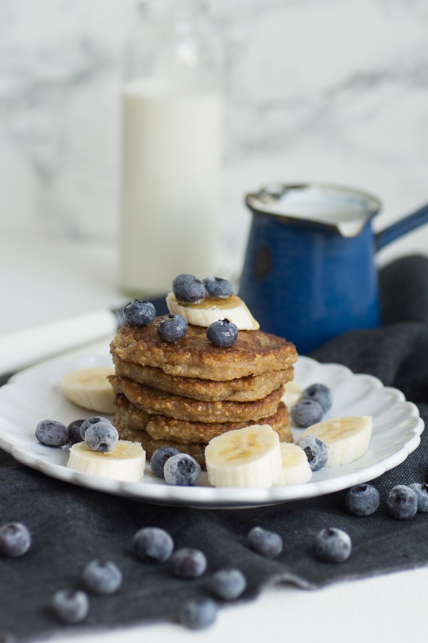 Leckere gesunde Bananen-Pancakes ohne Zucker