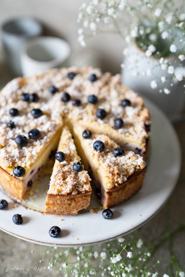 Bestes Rezept für Blaubeer-Käsekuchen mit Schmand und Streuseln