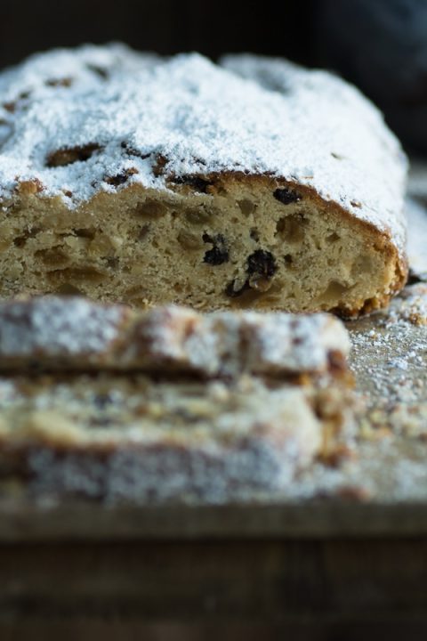 Rezept für CRezept für Christstollen - altes Rezept Stollen Drsdner Art - Zimtkeksundapfeltarte.com