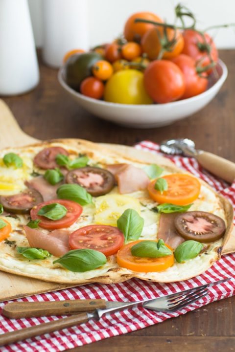 Tomaten-Flammkuchen