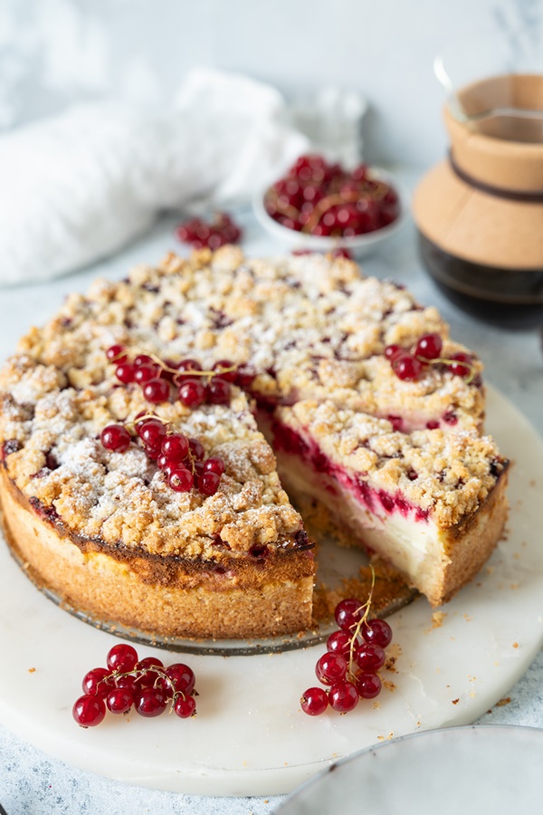 Einfaches Rezept Johannisbeer Käsekuchen mit Sreuseln