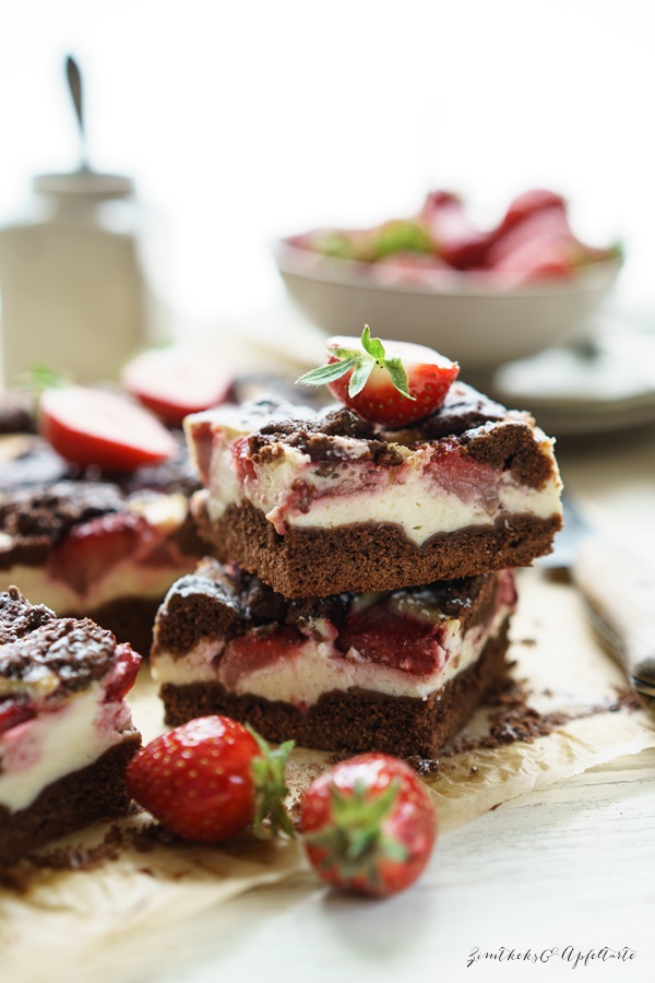 Einfach und lecker: Russischer Zupfkuchen mit Erdbeeren