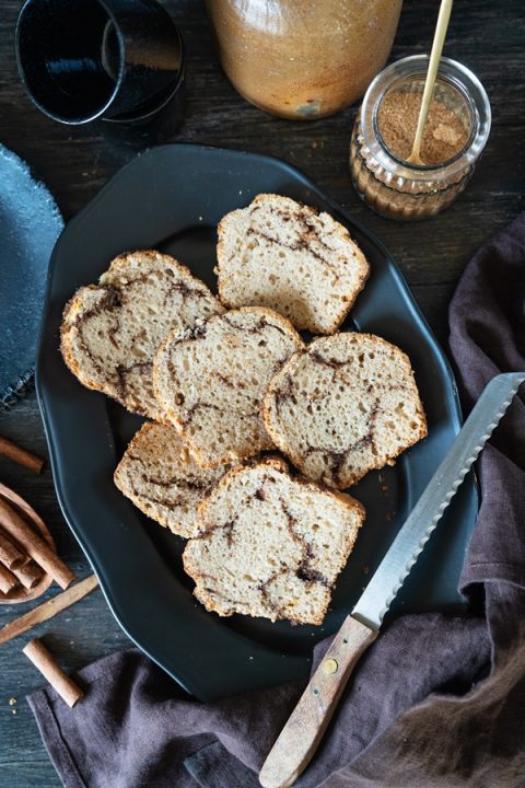 Rezept saftiger Zimtschnecken-Kuchen - Kastenkuchen mit Zimtswirl