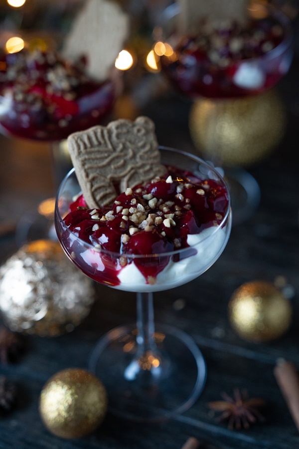 Spekulatius Tiramisu mit Gewürzkirsche