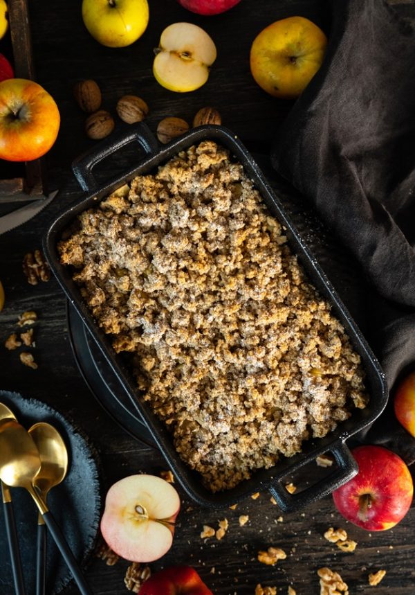 Ganz einfaches und gelingsicheres Rezep für veganen Apfel-Crumble