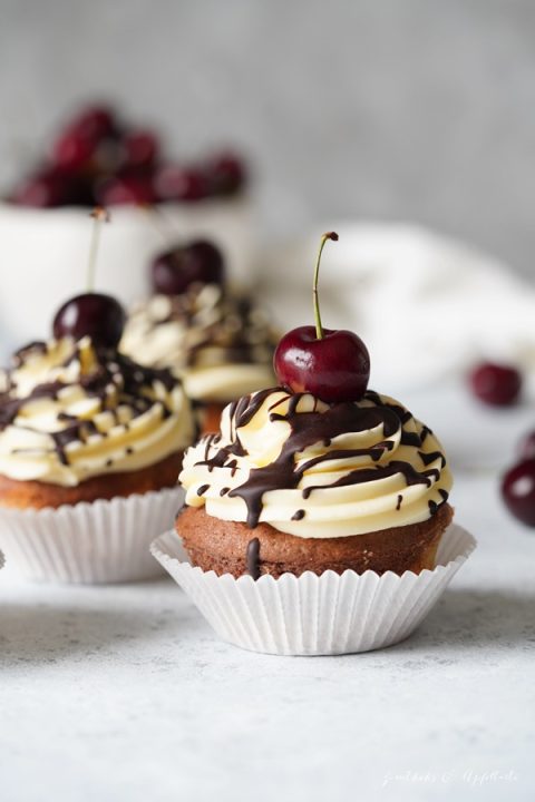 Einfache Donauwellen-Muffins