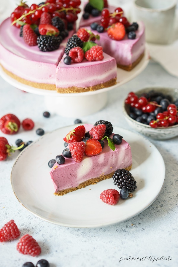 Rezept für eine Joghurt Beeren Torte ohne backen