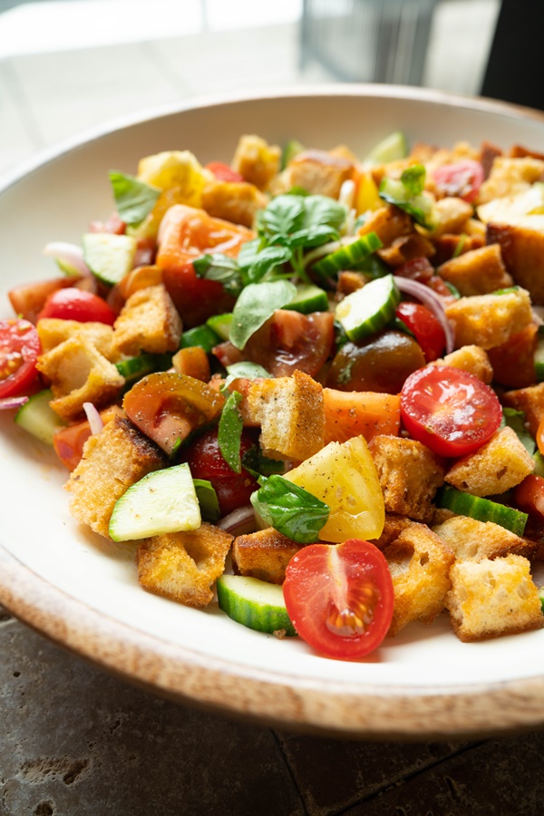 Panzanella - italienischer Brotsalat - mein Rezept