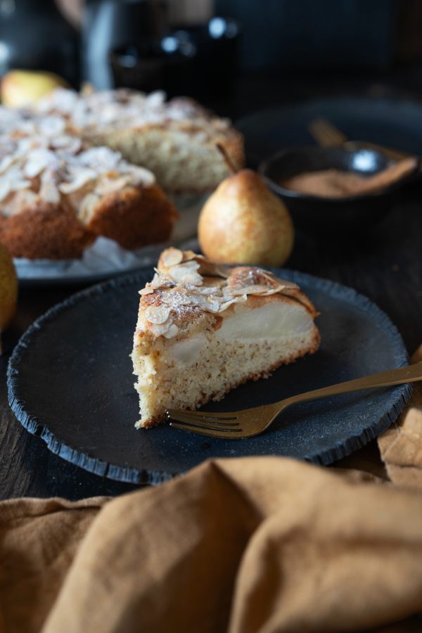 Das beste Rezept klassischer Bienenstich – wie vom Bäcker!