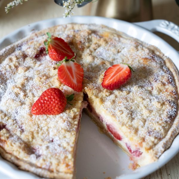 Rezept Cheesecake Streusel Pie mit Erdbeer und Rhabarber