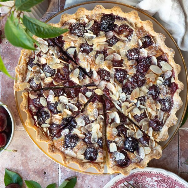 Kirschtarte mit Mandelfüllung