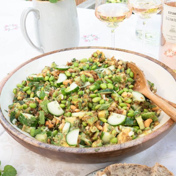 Einfaches Rezept für knusprigen Reissalat