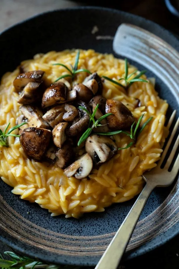 Cremige Kürbis-Pasta mit Balsamico PIlzen - Rezept