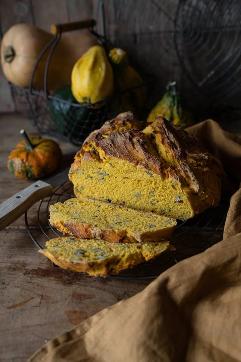 Einfaches Rezept für saftiges Kürbisbrot
