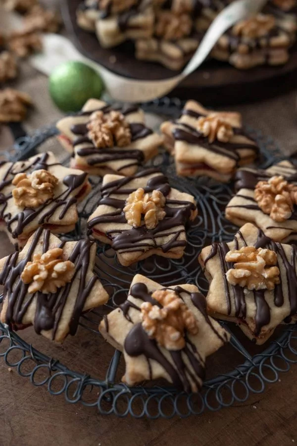 Walnuss-Marzipan-Plätzchen - Omas Rezept