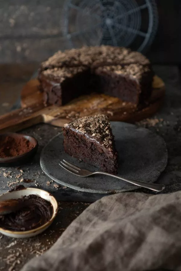 Rezept für saftigen Schokoladenkuchen mit Rote Bete